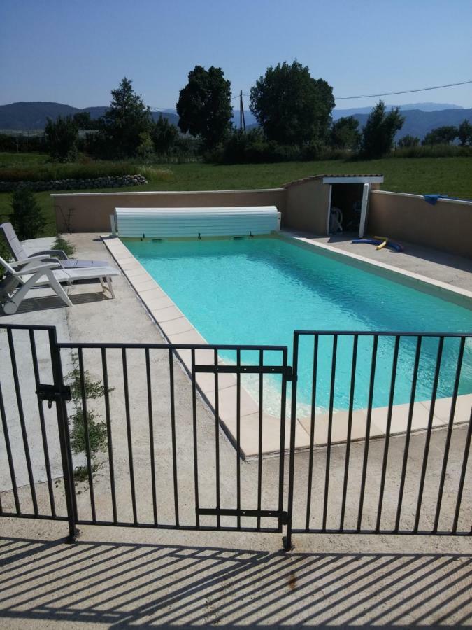 Chambres D'Hotes Les Maisses Mison Luaran gambar